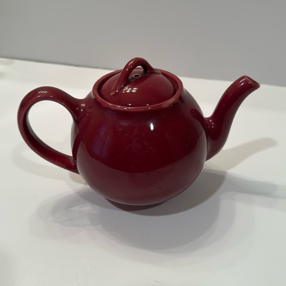 Vintage Lipton Teapot  with Lid